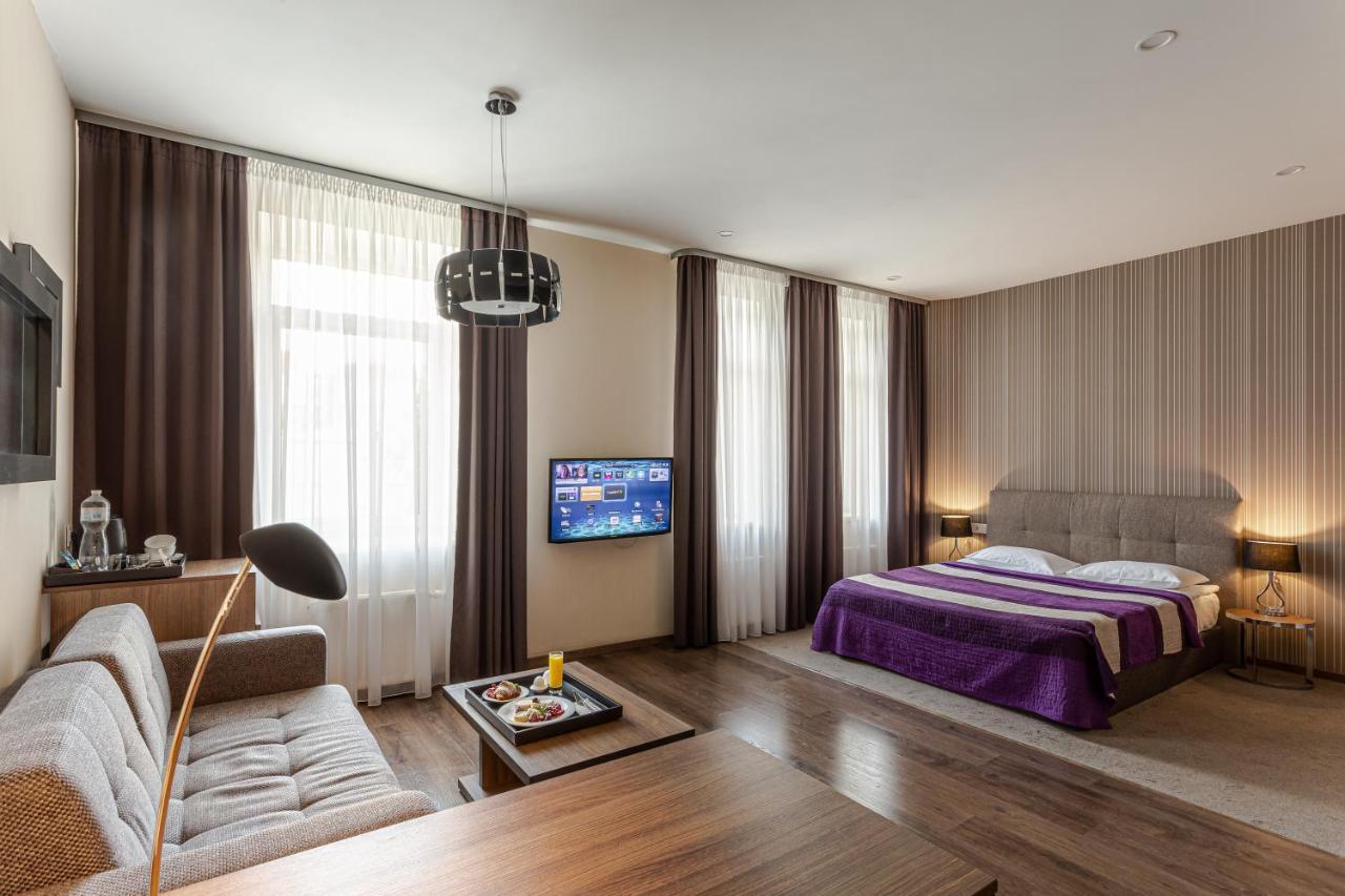 Senator Maidan Aparthotel Kijev Kültér fotó