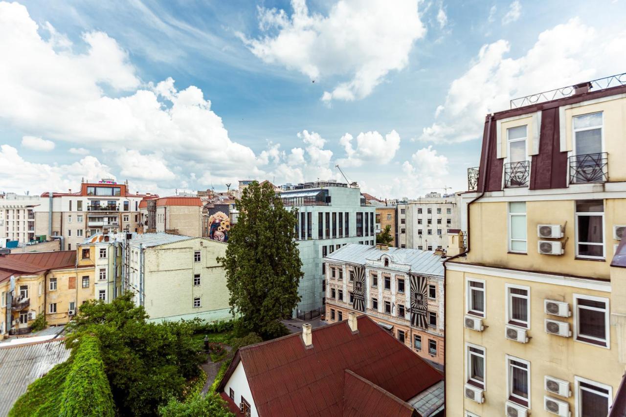 Senator Maidan Aparthotel Kijev Kültér fotó